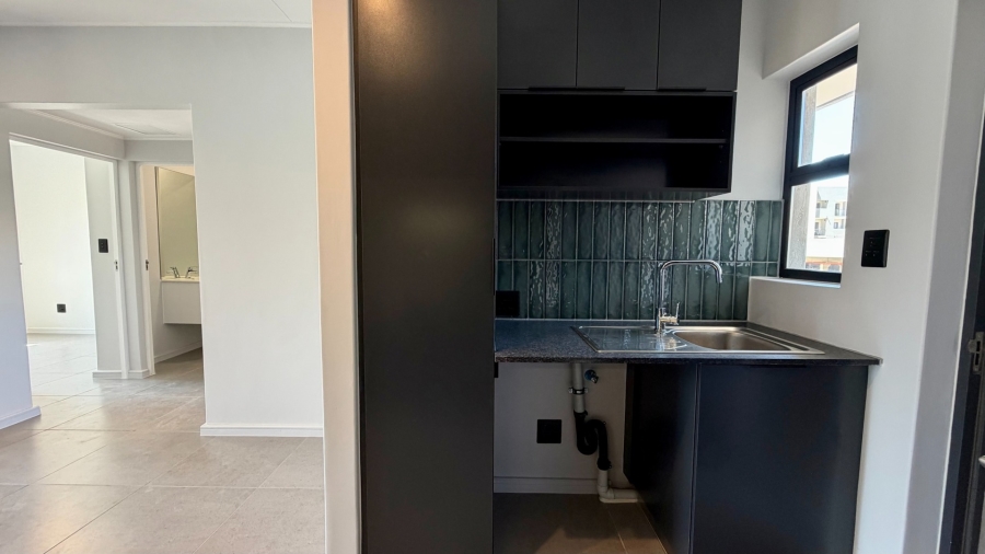 2 Bedroom Property for Sale in Newinbosch Western Cape